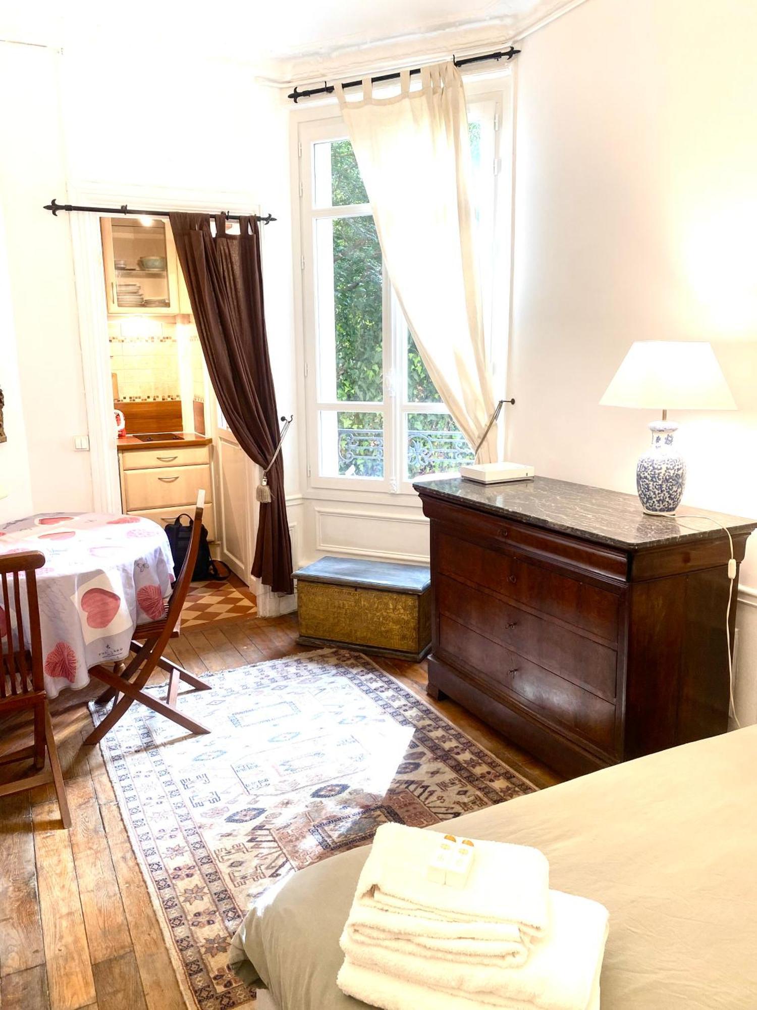 Paris : Superbe Appartement Confortable Экстерьер фото